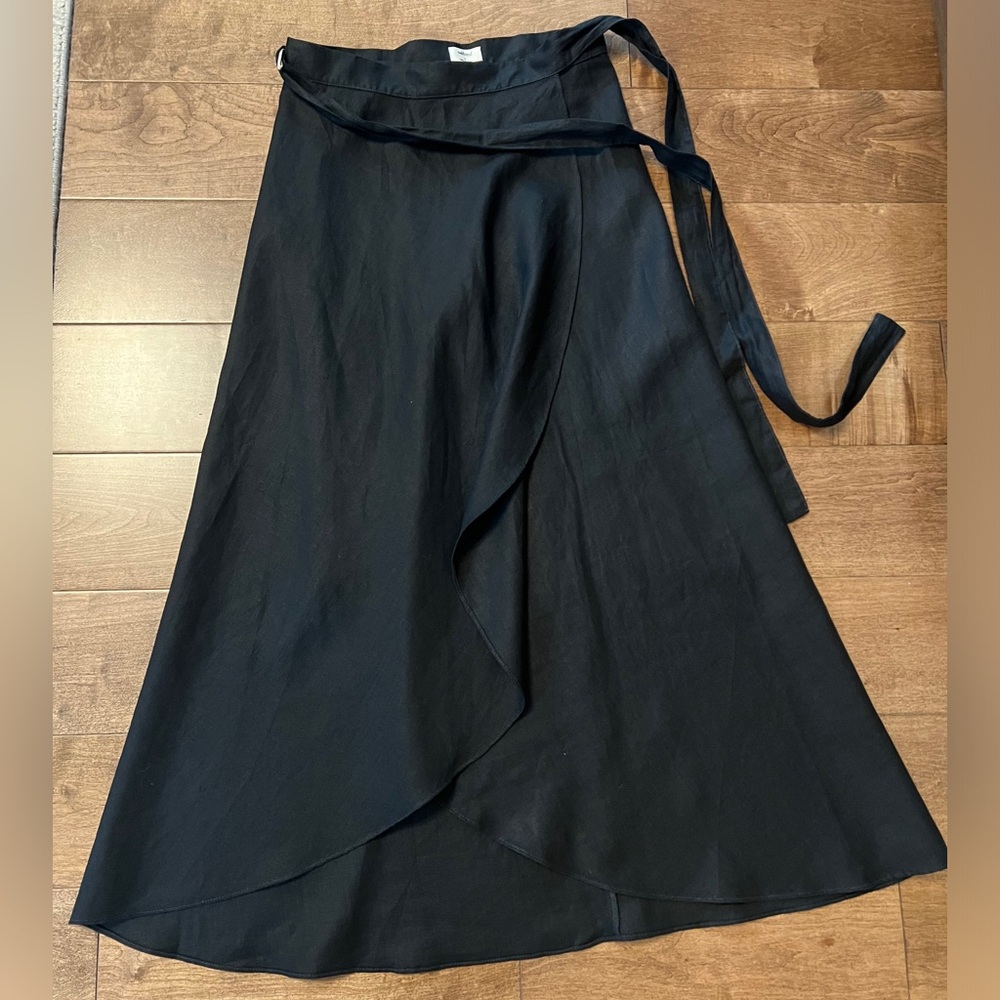 Wilfred Black Wrap Skirt